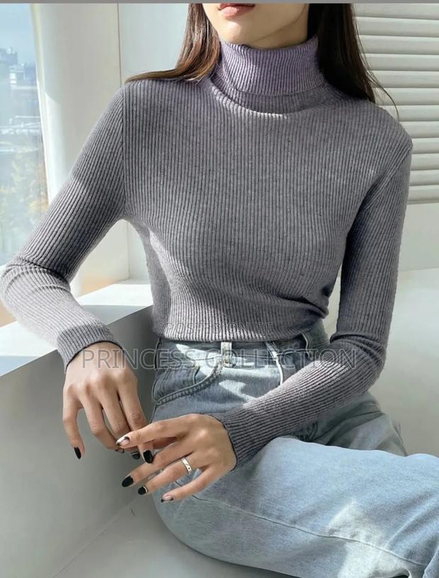 Warm Fashionable Sweater - thumbnail 4