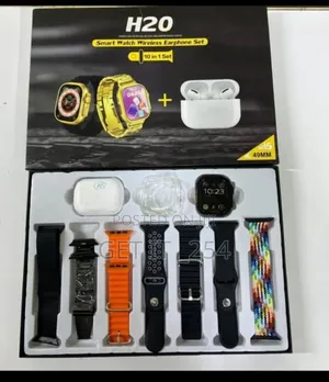 H20 Ultra Smart Watch With Bluetooth Wireless Earphones