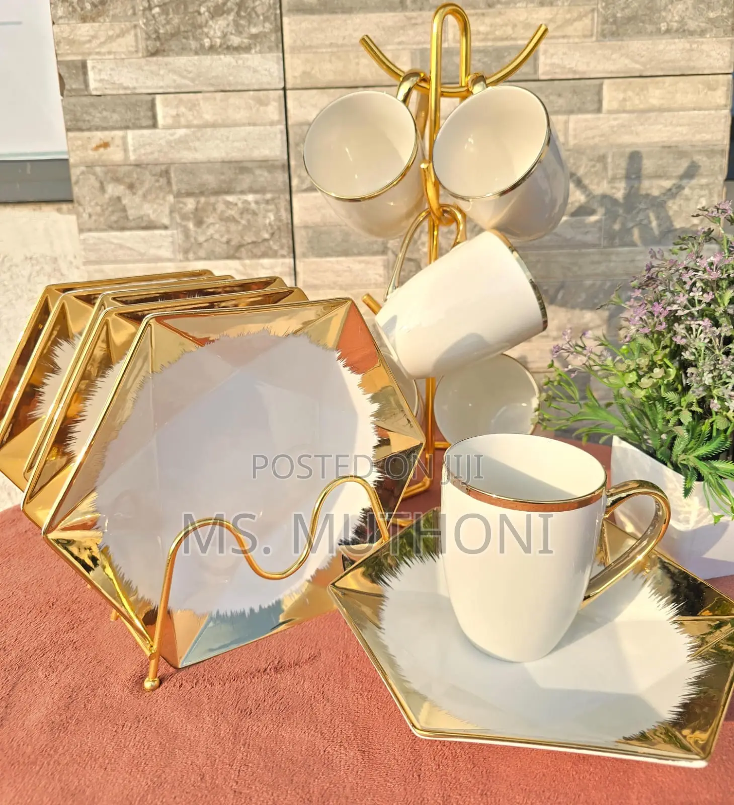 12pcs Hexagonal Gold Set*