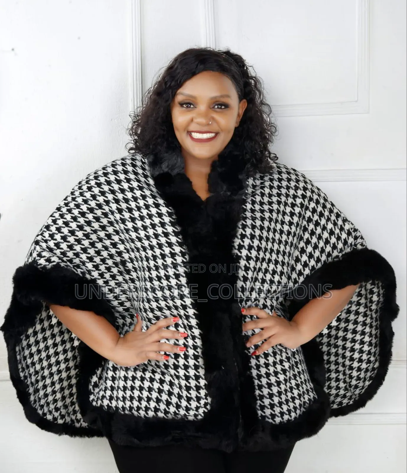 Checked Design Poncho for Ladies