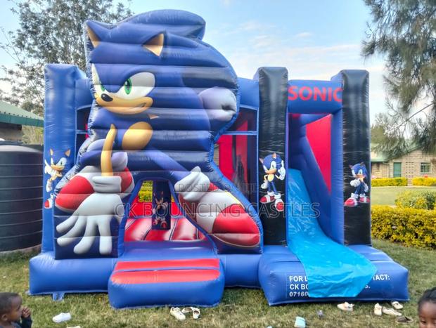 Sonic Bouncy Castles With Slide for Hire