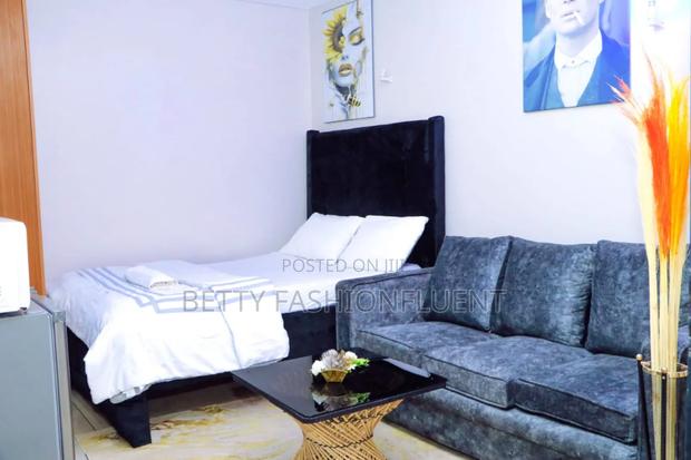 Airbnb Studio Apartment - thumbnail 3