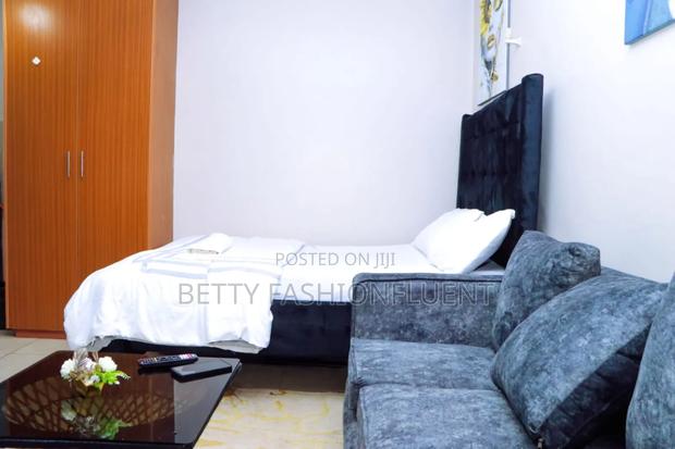 Airbnb Studio Apartment - thumbnail 7