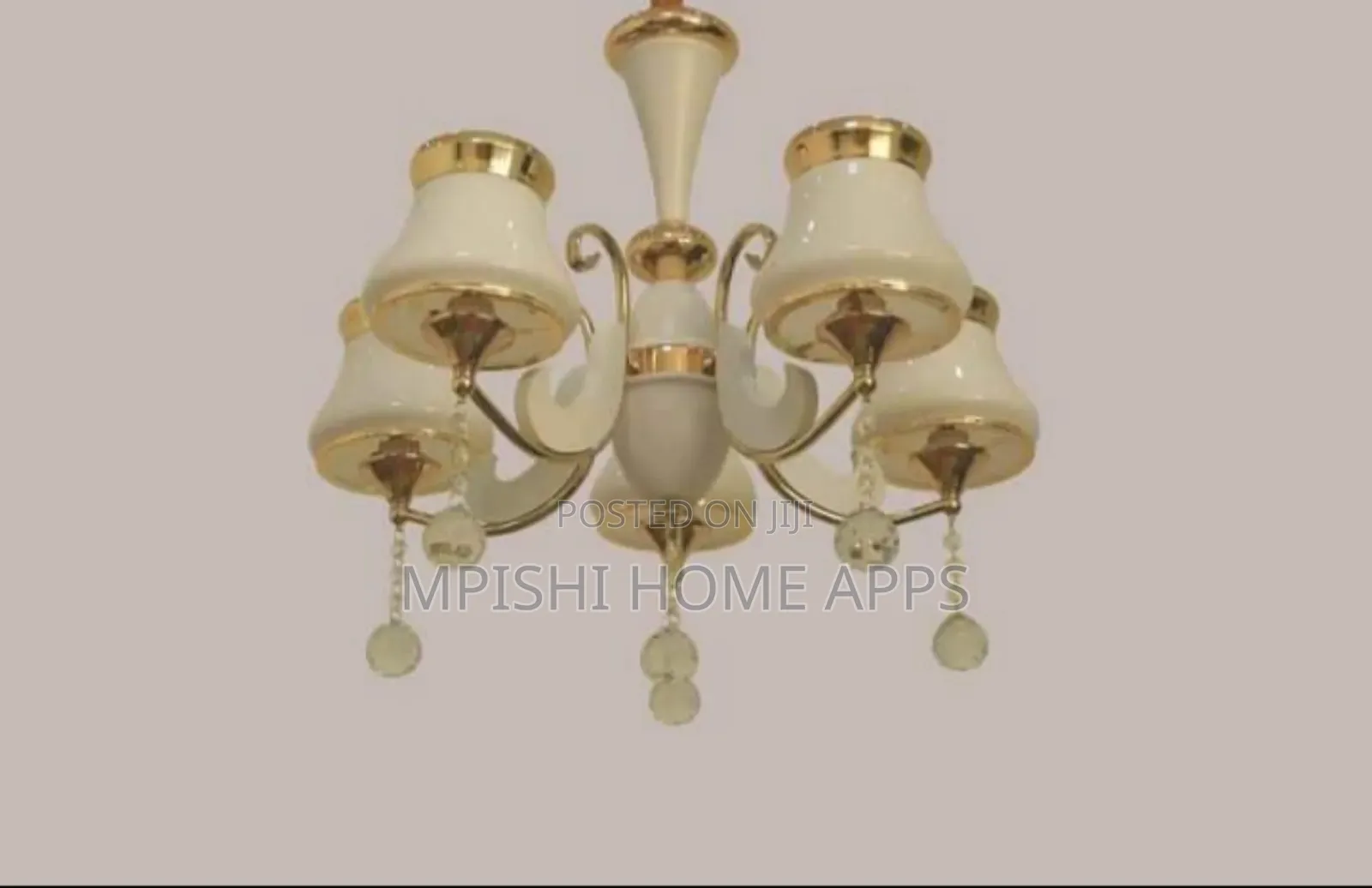 5 Arm Modern Ceramic Chandelier With Glass Shades