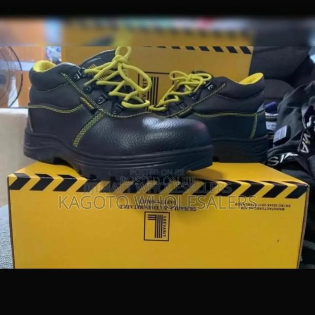 Heavy Duty Safety Boots - main view