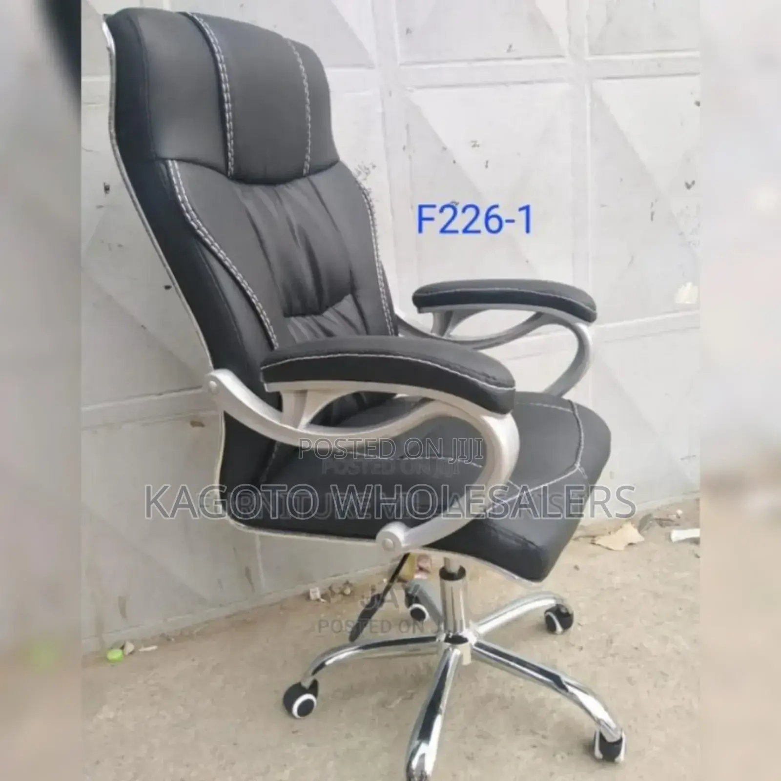Brañd New -- Managerial Seats