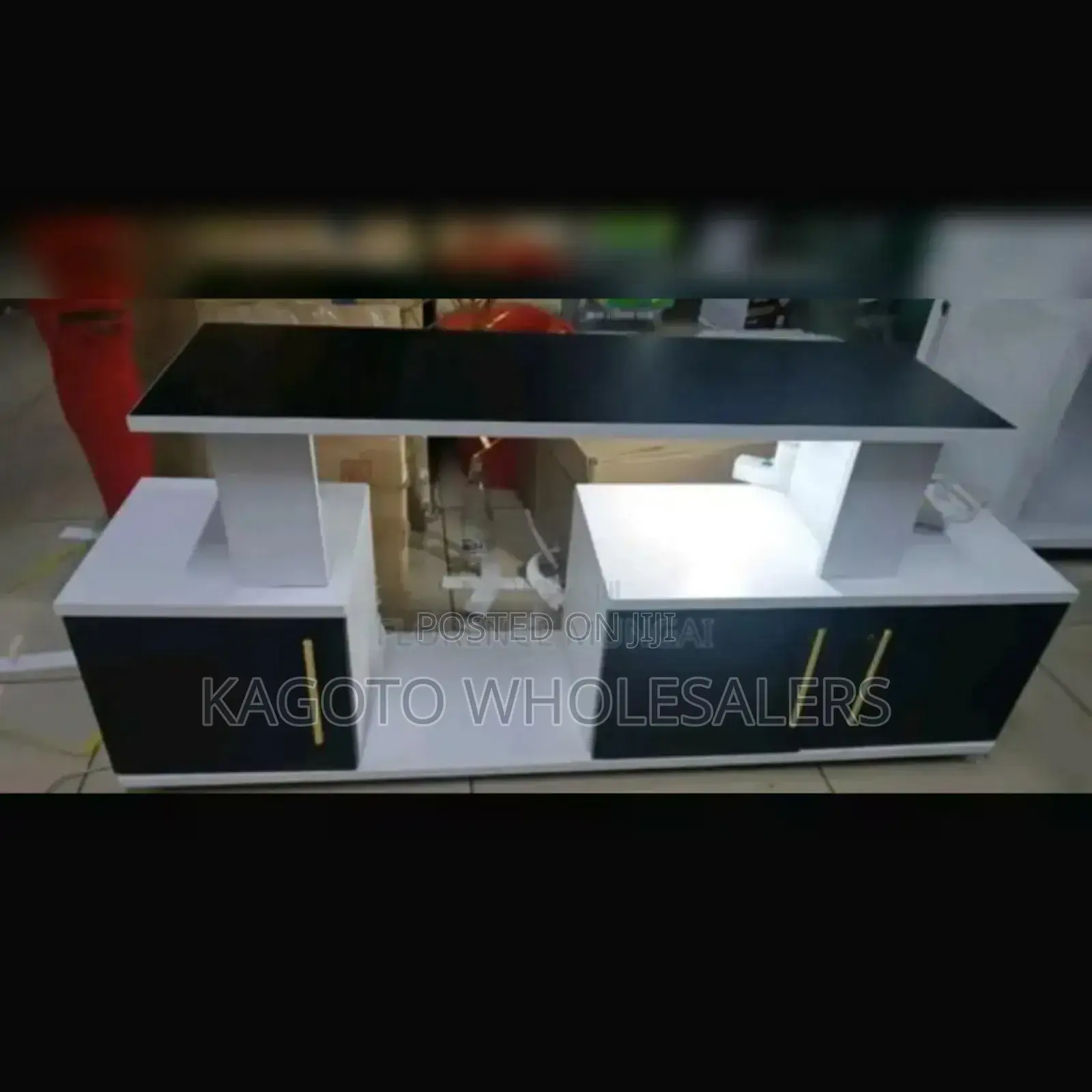 New Arrivals Tv Stand. Strong Durable