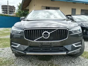 Volvo XC60 T5 Inscription AWD 2018 Black