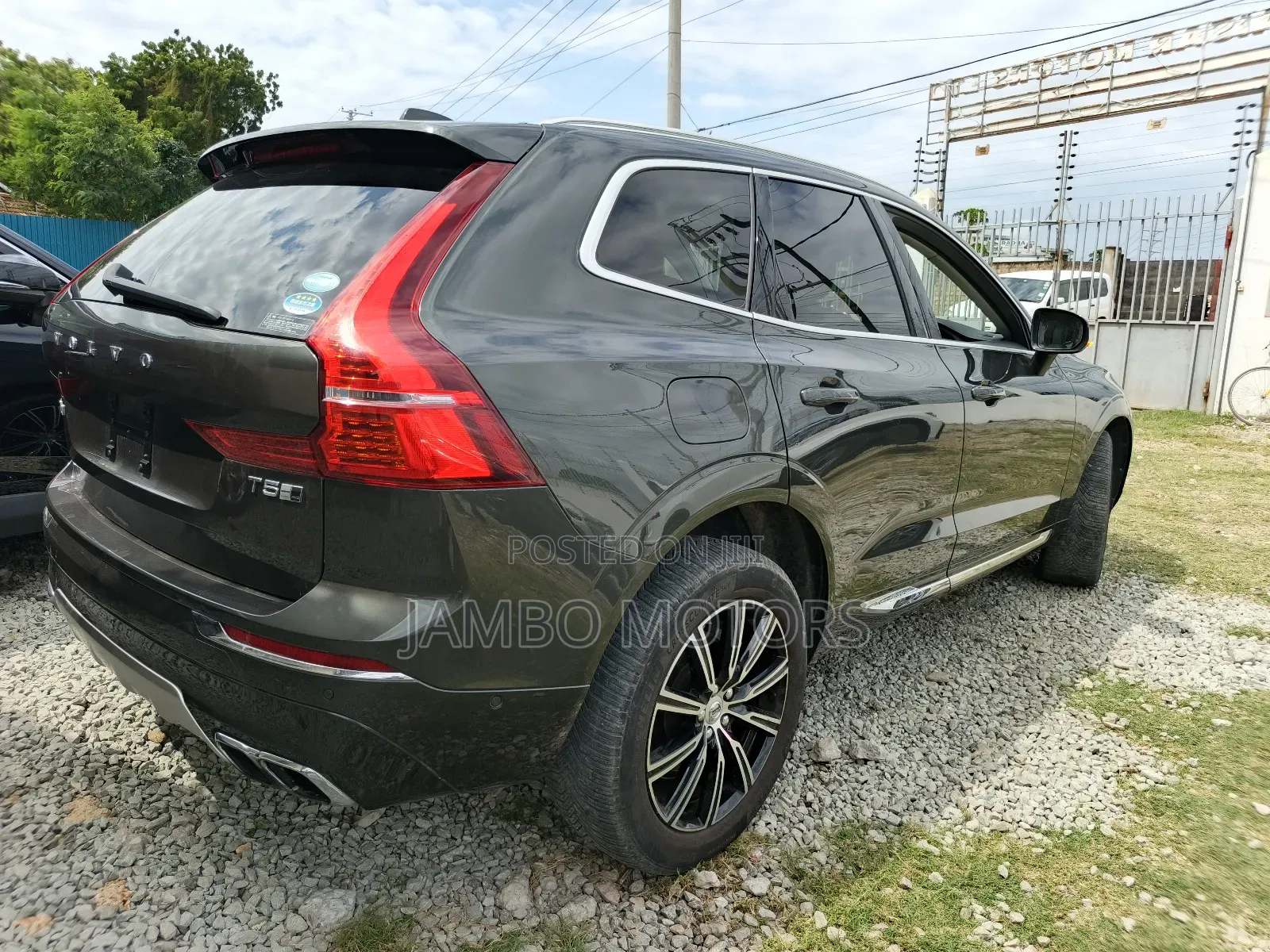 Volvo XC60 T5 Inscription AWD 2018 Black