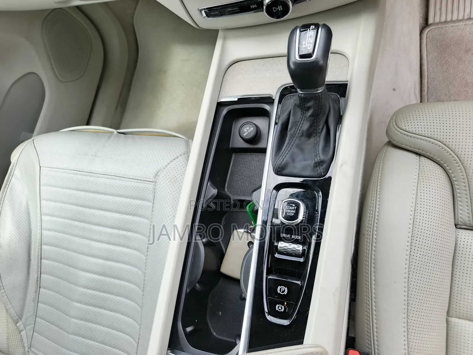 Volvo XC60 T5 Inscription AWD 2018 Black