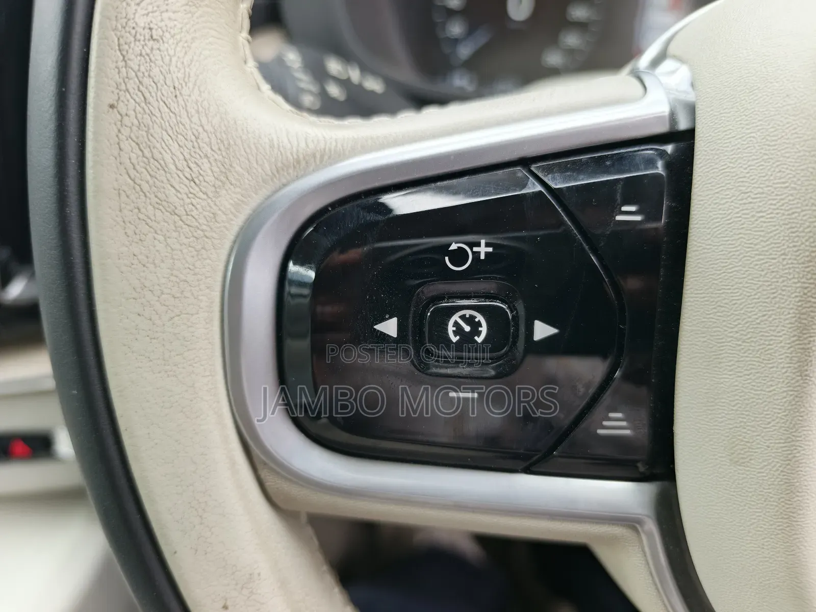 Volvo XC60 T5 Inscription AWD 2018 Black
