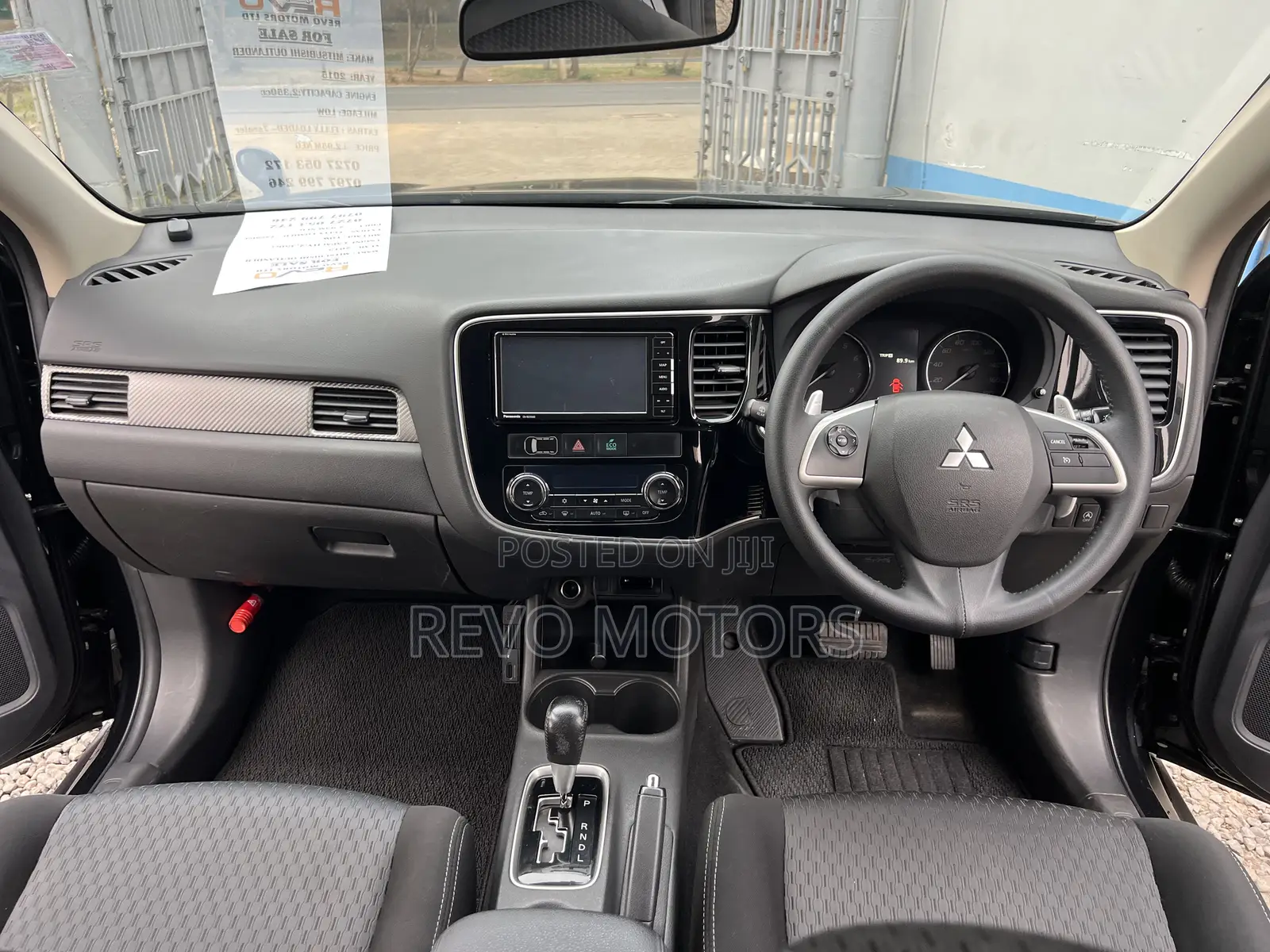 Mitsubishi Outlander 2015 Black