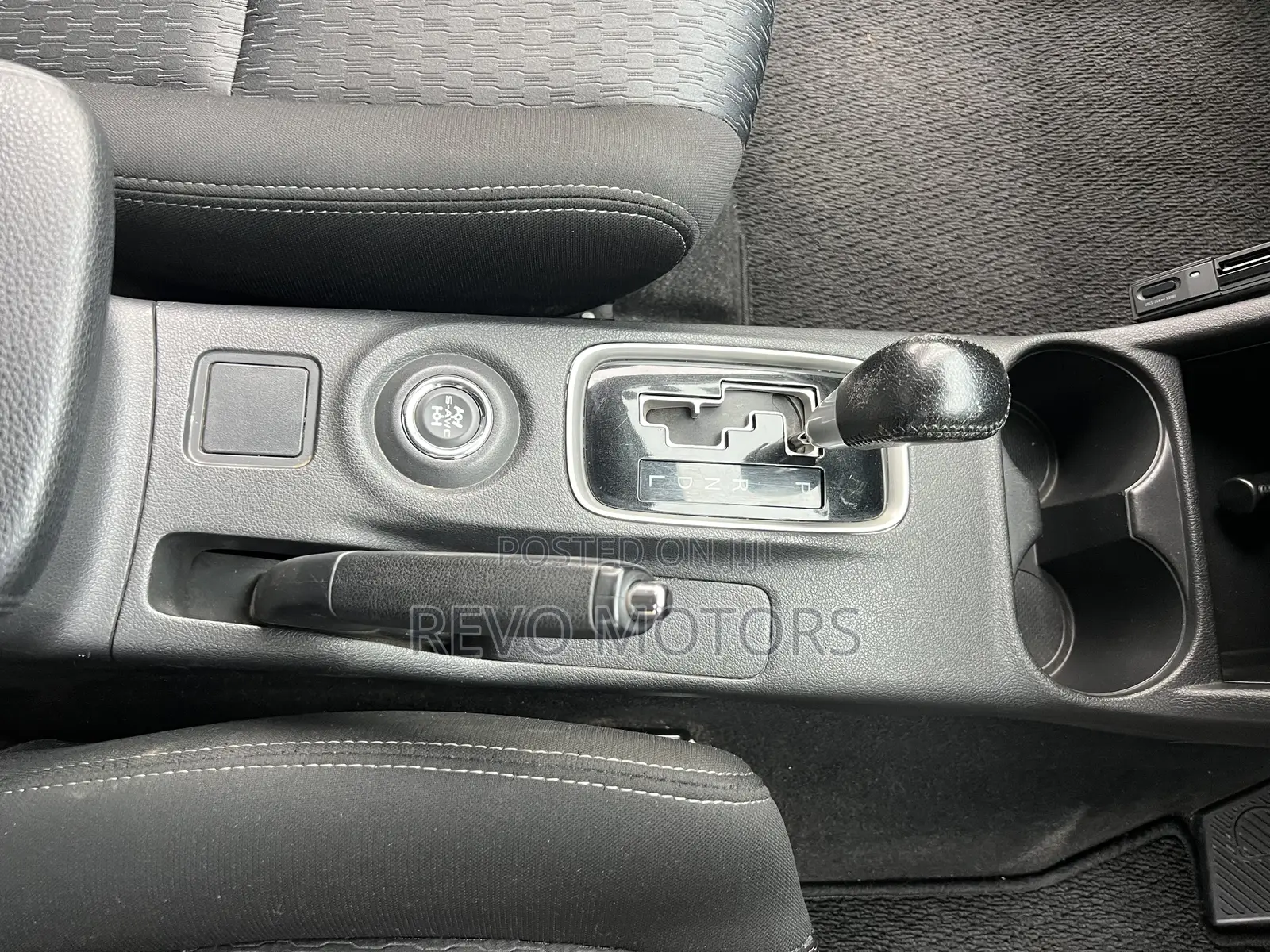 Mitsubishi Outlander 2015 Black