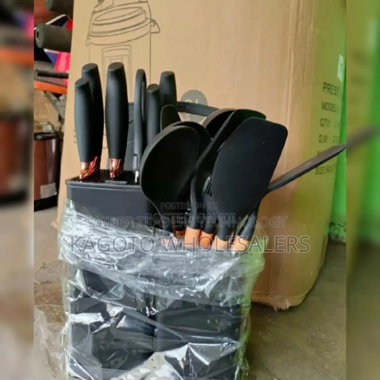 Colour Black- 19pcs Silicon Spoon