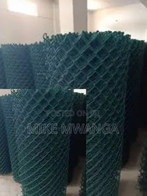 Quality PVC Chain Link 12.5g, 50x50 6ft Height