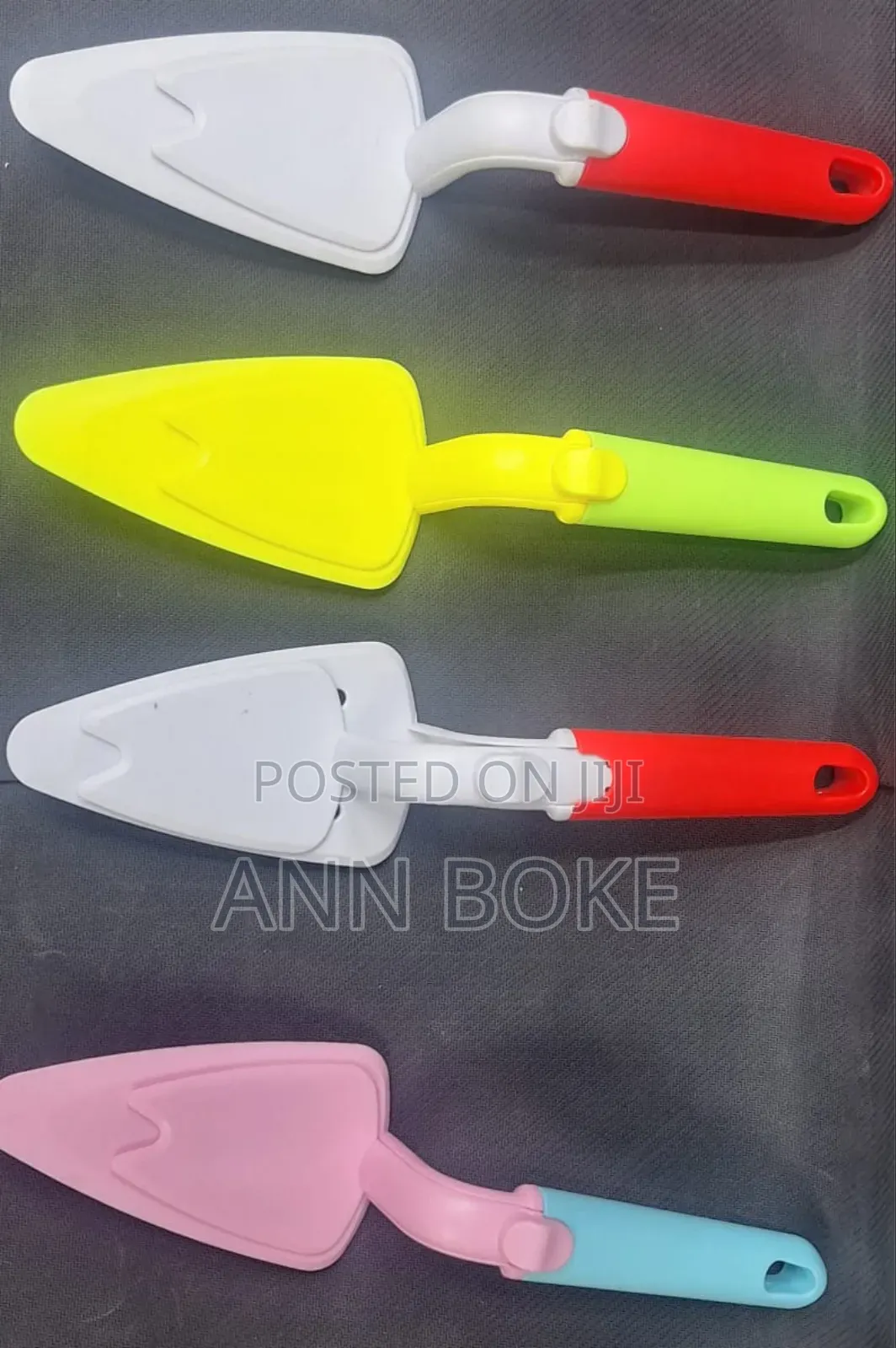 Back in Stock!! *Cake Trowel Server