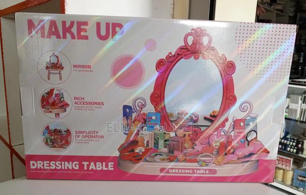 46-Piece Dressing Table Set.