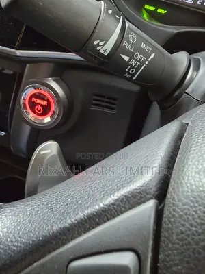 Honda Grace 2018 Blue