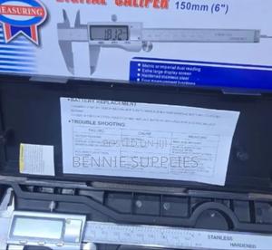 150mm Electronic Digital Caliper / 6" Digital Caliper - main view