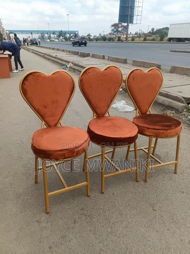 Burnt Orange Manicure Love Seat and Gold.