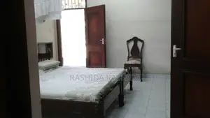 5bdrm House in Kizingo for sale