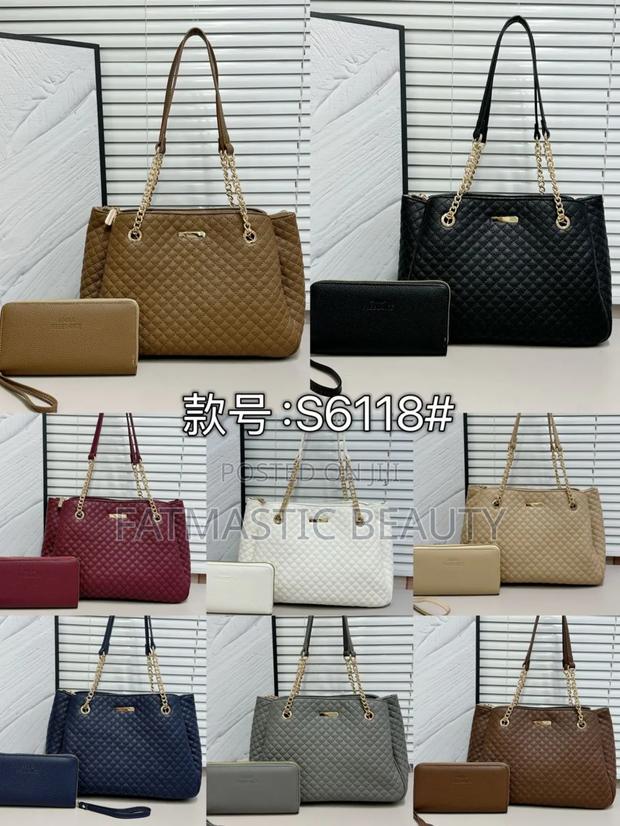 Trending Shoulder Bag - thumbnail 3