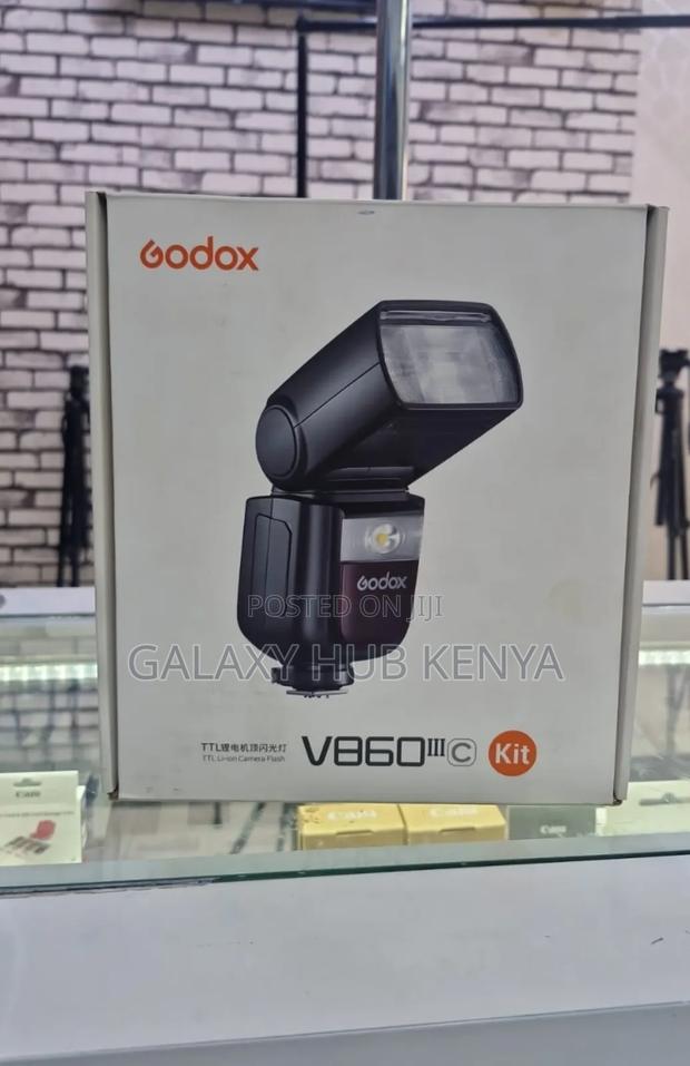 Godox V860iii Canon Speedlite - main view