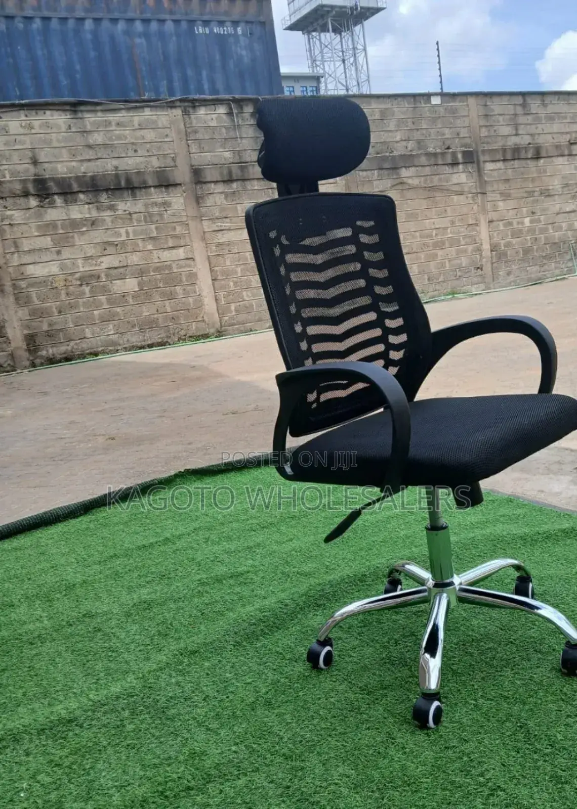 Secretarial Mesh Office Chair , Headrest /Black Seat C-03