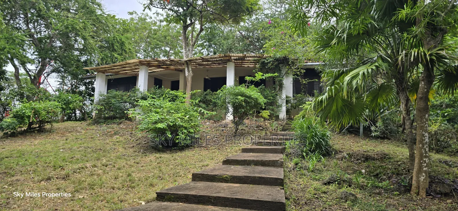 4bdrm Villa in Kikambala for sale