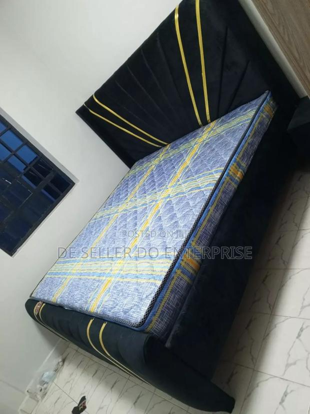 Chesterfield and Mattress 5*6