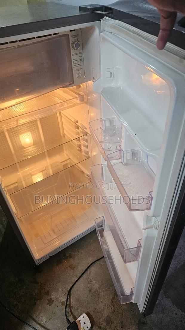 Samsung 194l Fridge - thumbnail 5