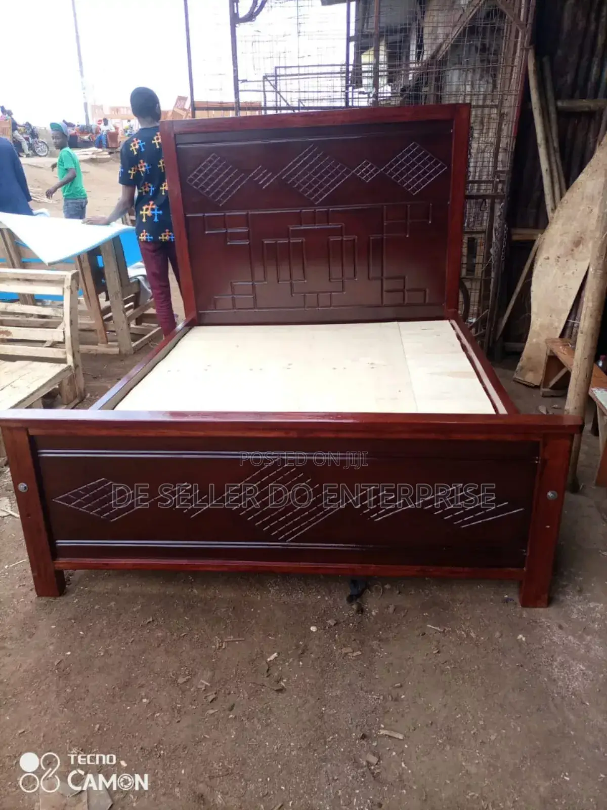 Furnished 5*6 Bed