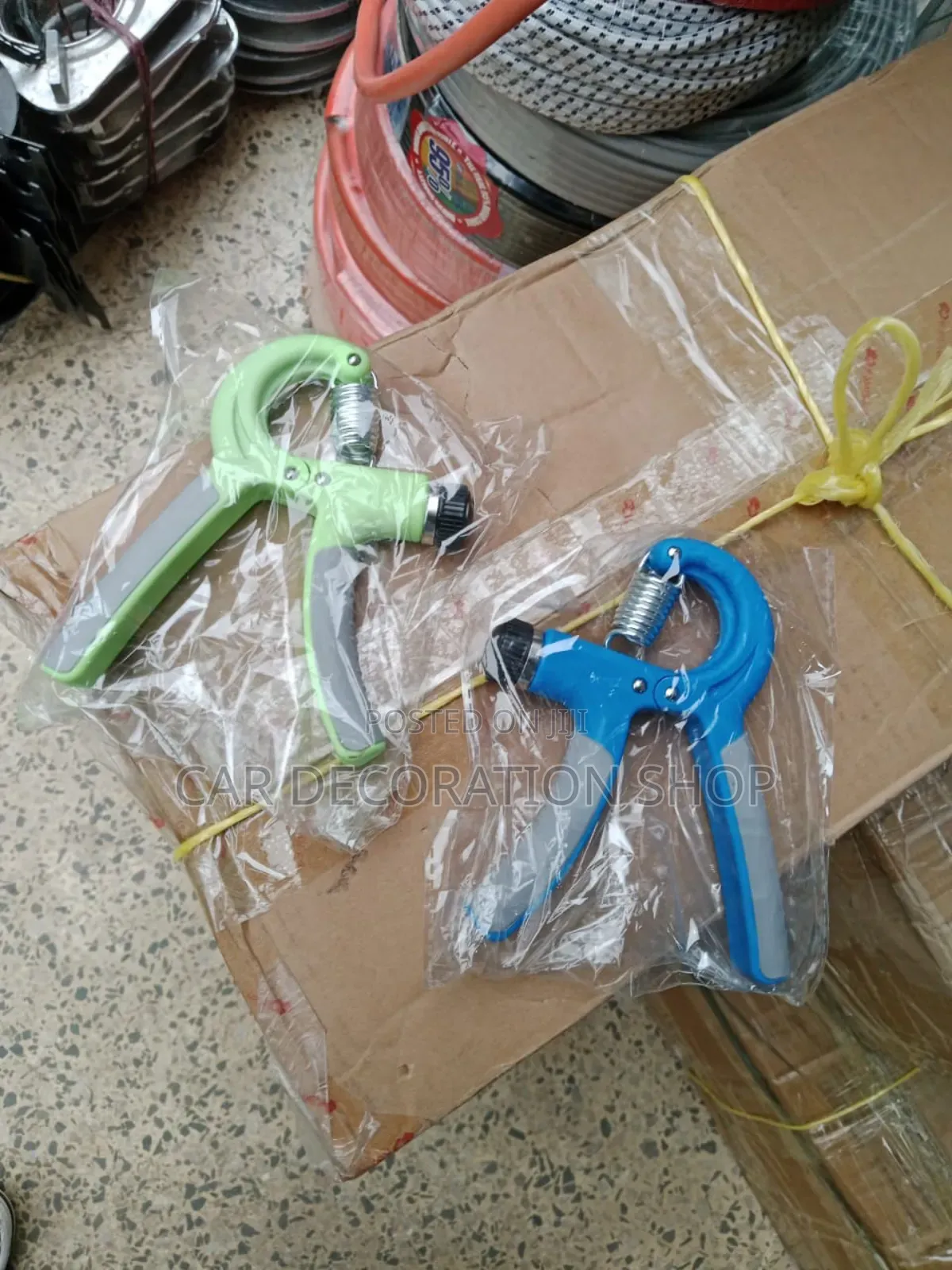 1pc Adjustable Strengthen Hand Grip Exerciser,