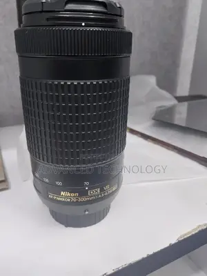 Nikon 70-300 Mm Dx