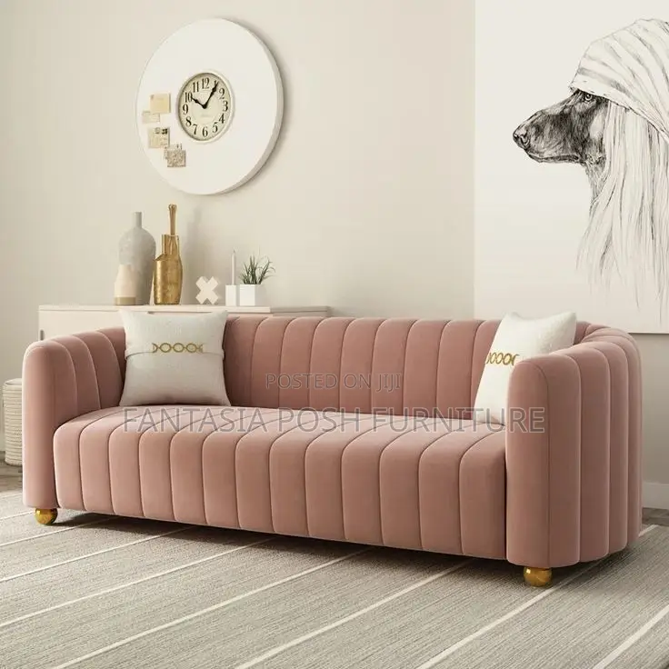 3-seater Pink Velvet Sofa