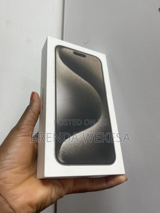 New Apple iPhone 15 Pro Max 512 GB Black - thumbnail 3