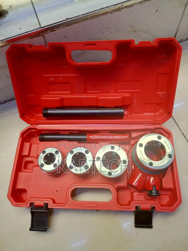 Portable Ratchet Pipe Threader Kit - main view