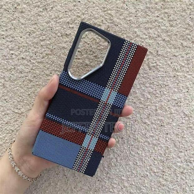 Ultra SLM Carbon Fiber Shockproof Case for Samsung S24 Ultra