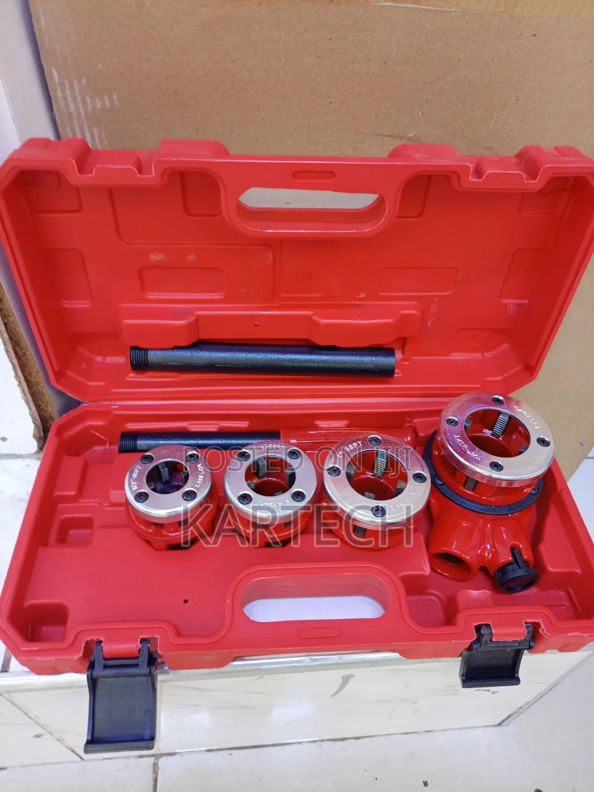 Rachet Die Stock / Pipe Threader Kit 1/2", 3/4", 1", 1-1/4"