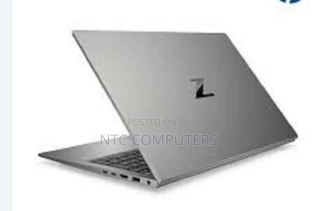 Laptop HP ZBook Firefly 15 G7 32GB Intel Core I7 SSD 512GB
