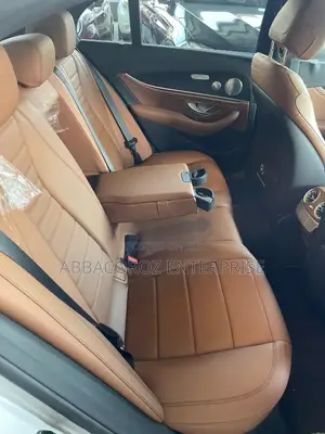 Mercedes-Benz E250 2018 Silver