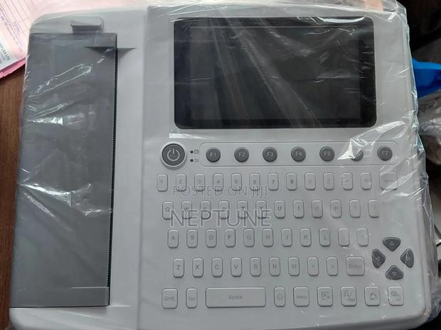 Electrocardiography Machine/Ecg .