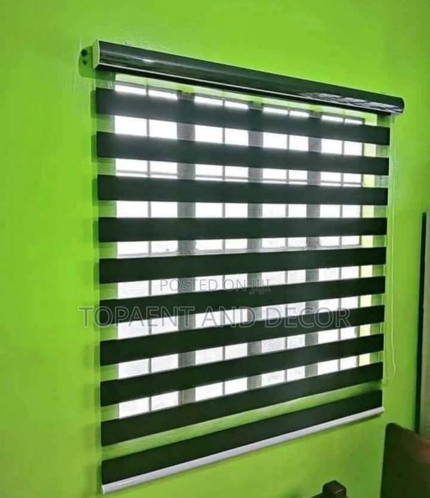 Decorative Horizontal Window Blinds to Transform Your Space - main view