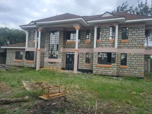 4bdrm Maisonette in Boulevard Estate, Katani for sale