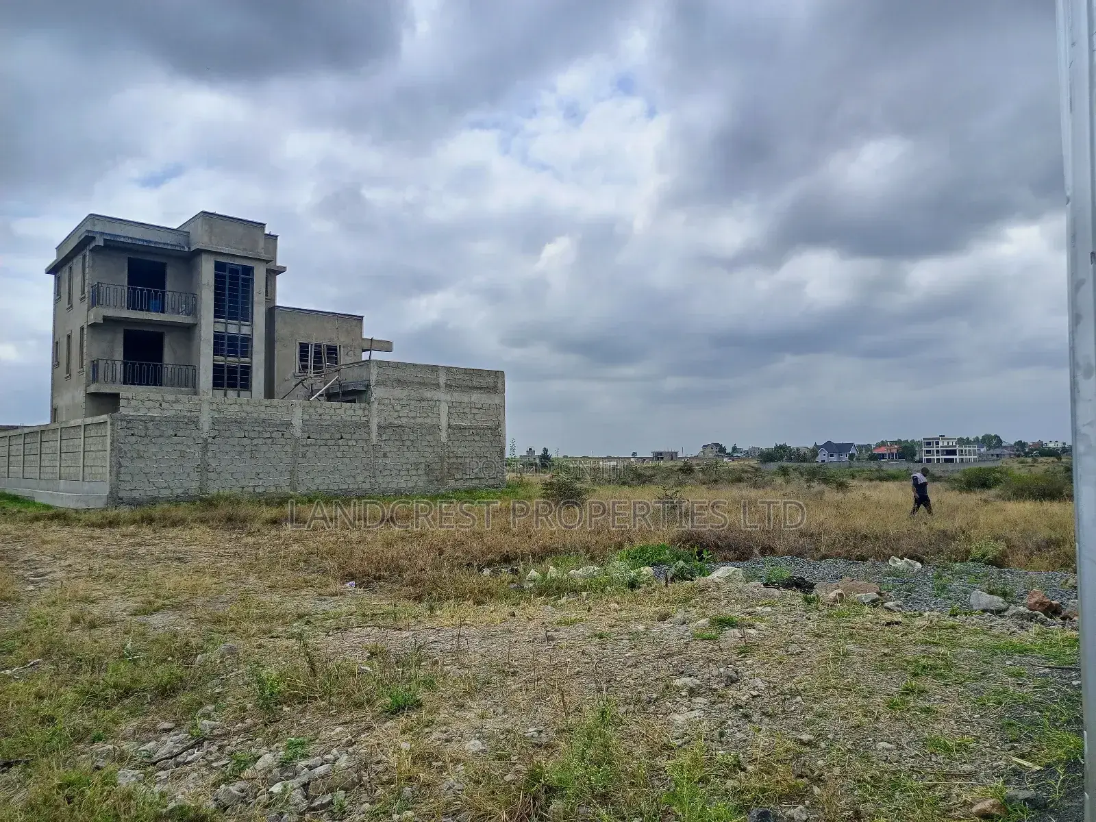 50*100 Land for Sale in Katani