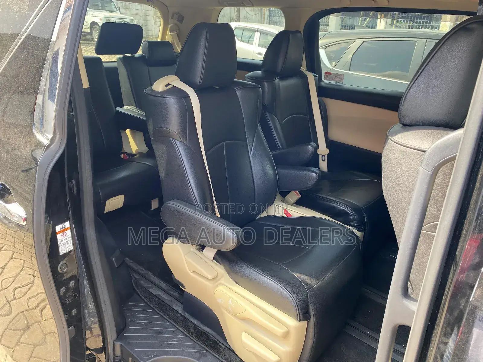 Toyota Alphard 2018 Black