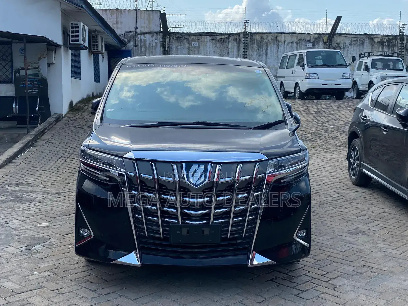 Toyota Alphard 2018 Black