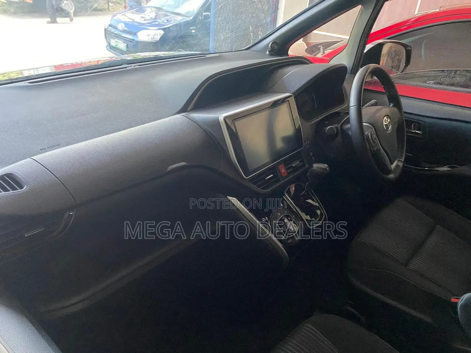 Toyota Voxy 2018 Black