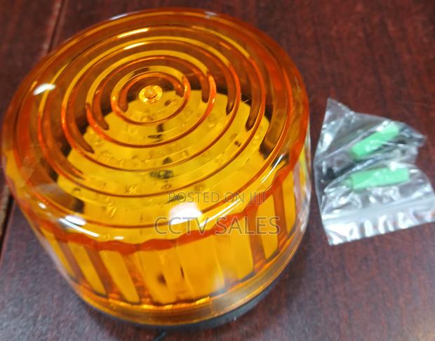 High Quality Strobe Light - main view