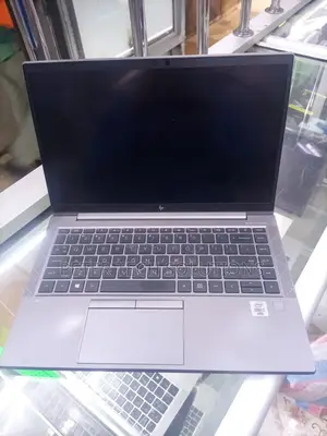 Laptop HP ZBook Firefly 14 G7 16GB Intel Core I7 SSD 256GB